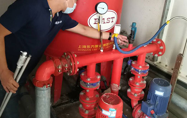 反井鉆機(jī)出